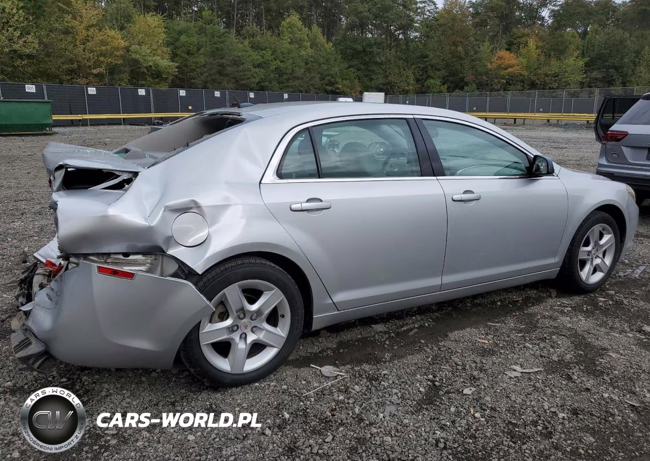 2011 Chevrolet Malibu VIN:1G1ZB5E19BF216065 - 3