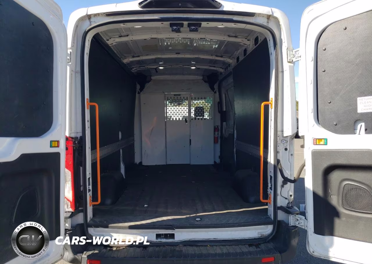 2019 Ford Transit Delivery Van VIN:1FTYE2CM0KKB35632 - 10