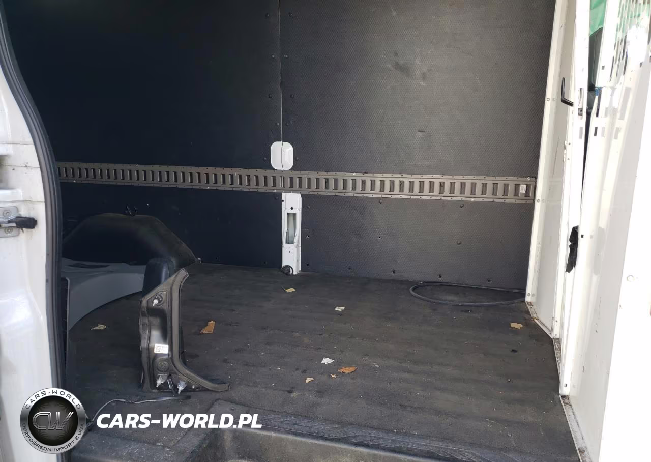 2019 Ford Transit Delivery Van VIN:1FTYE2CM0KKB35632 - 11
