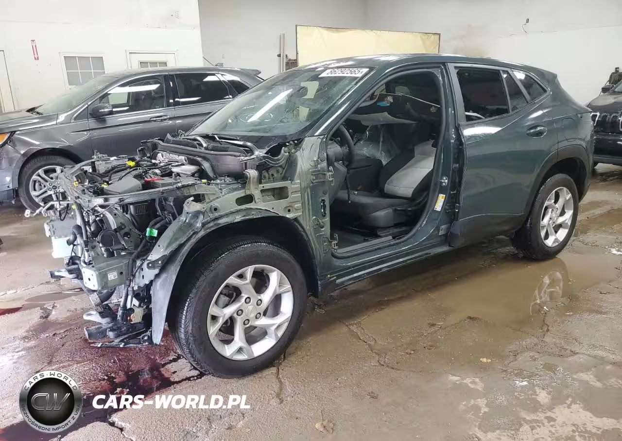 2025 Chevrolet Trax Ls