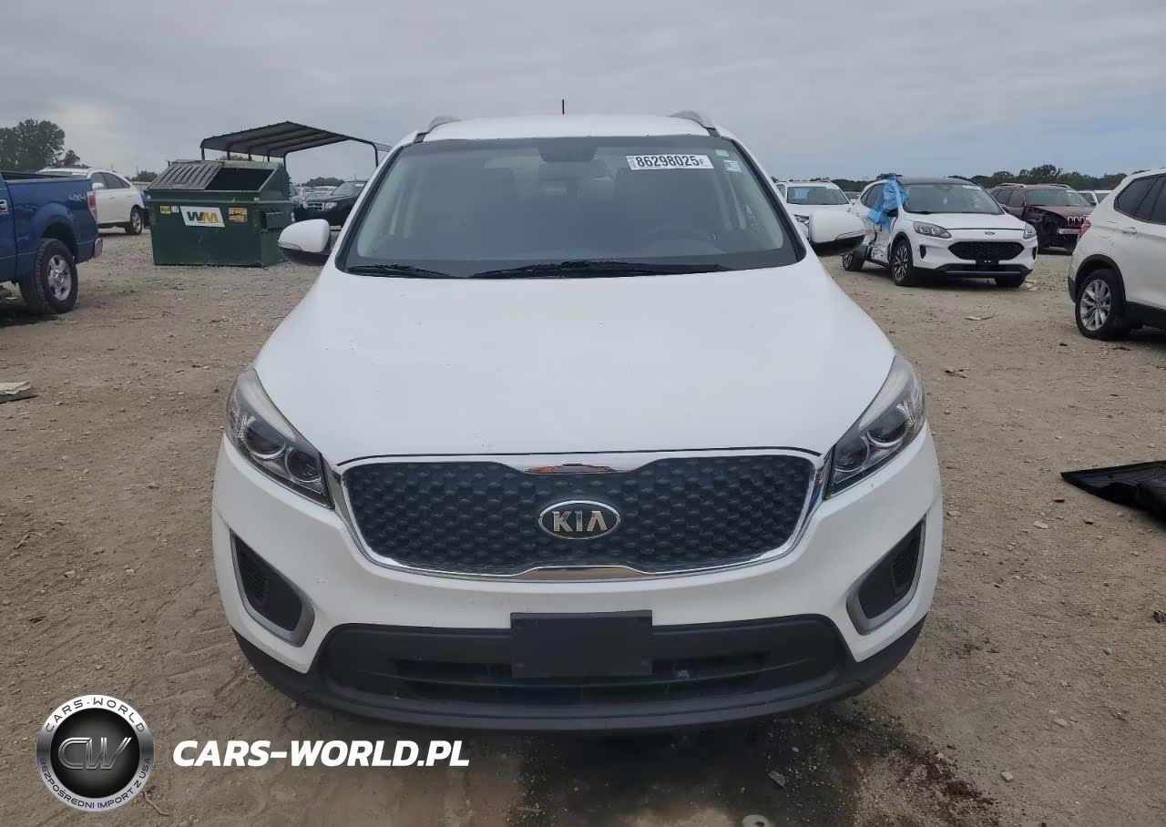 2017 Kia Sorento Lx V6 VIN:5XYPGDA5XHG209599 - 5