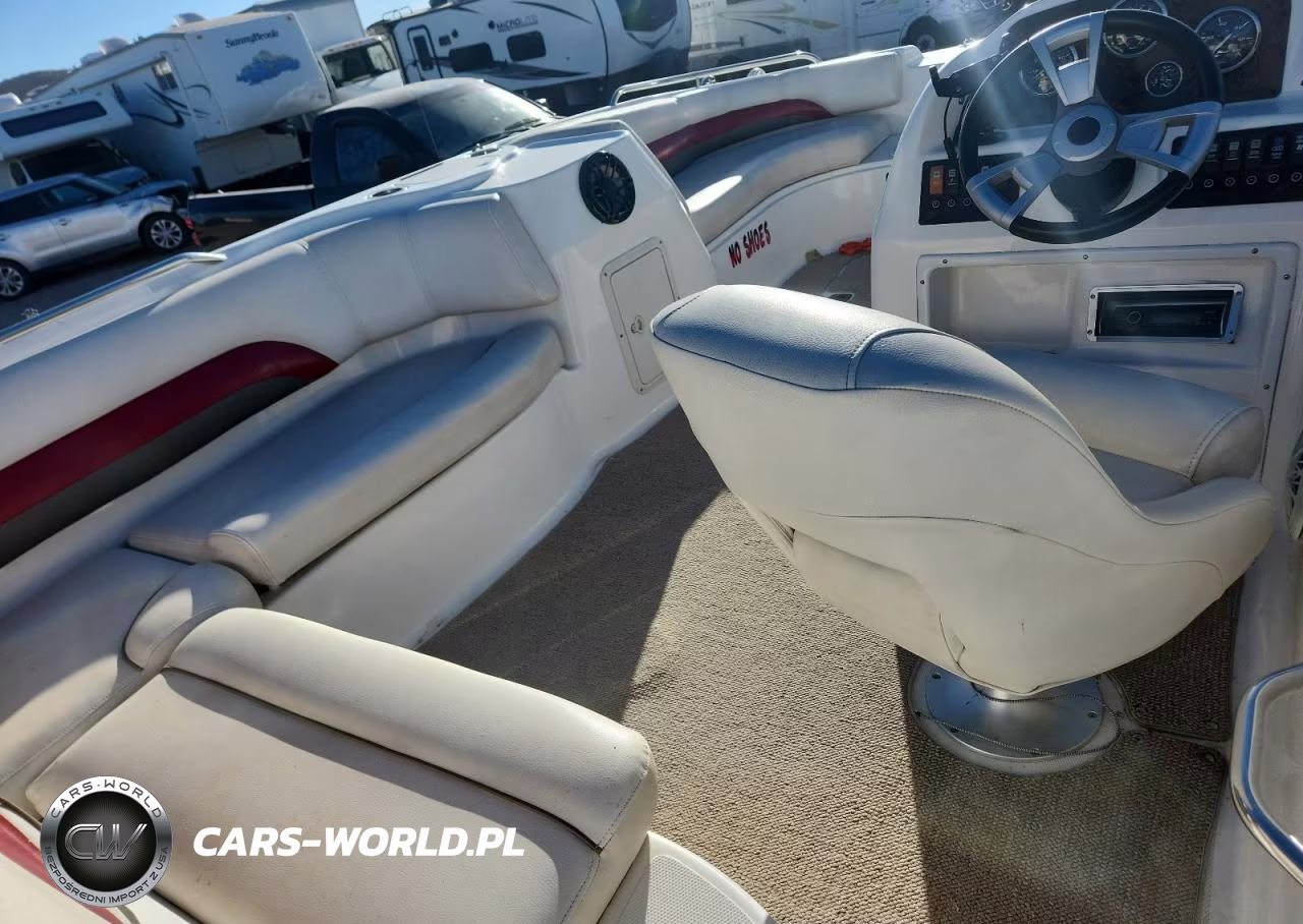 2013 Boat With Ez Loader Boat Trailer VIN:GDY13588B313 - 6