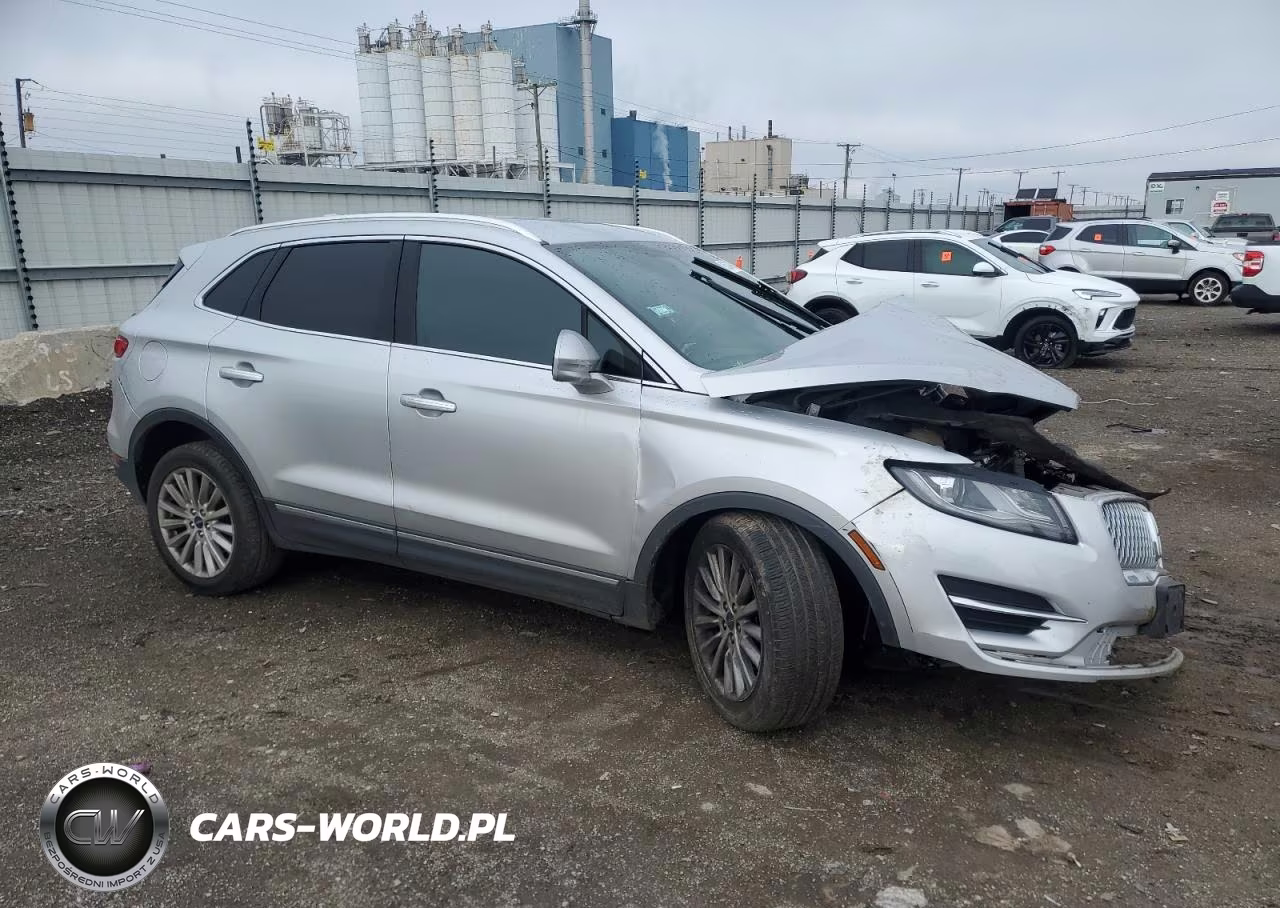 2019 Lincoln Mkc VIN:5LMCJ1C93KUL03658 - 4