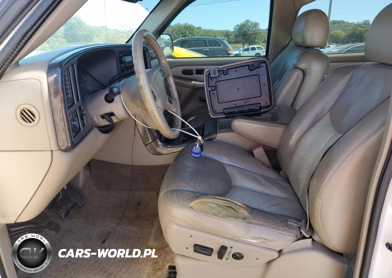 2003 GMC Yukon Denali VIN:1GKEK63U93J257033 - 7