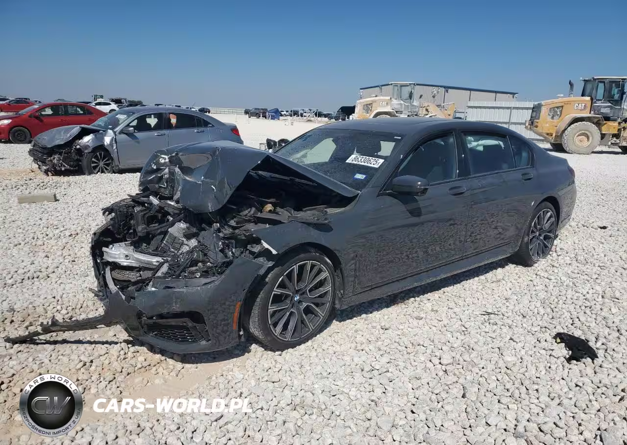 2022 BMW 740 I