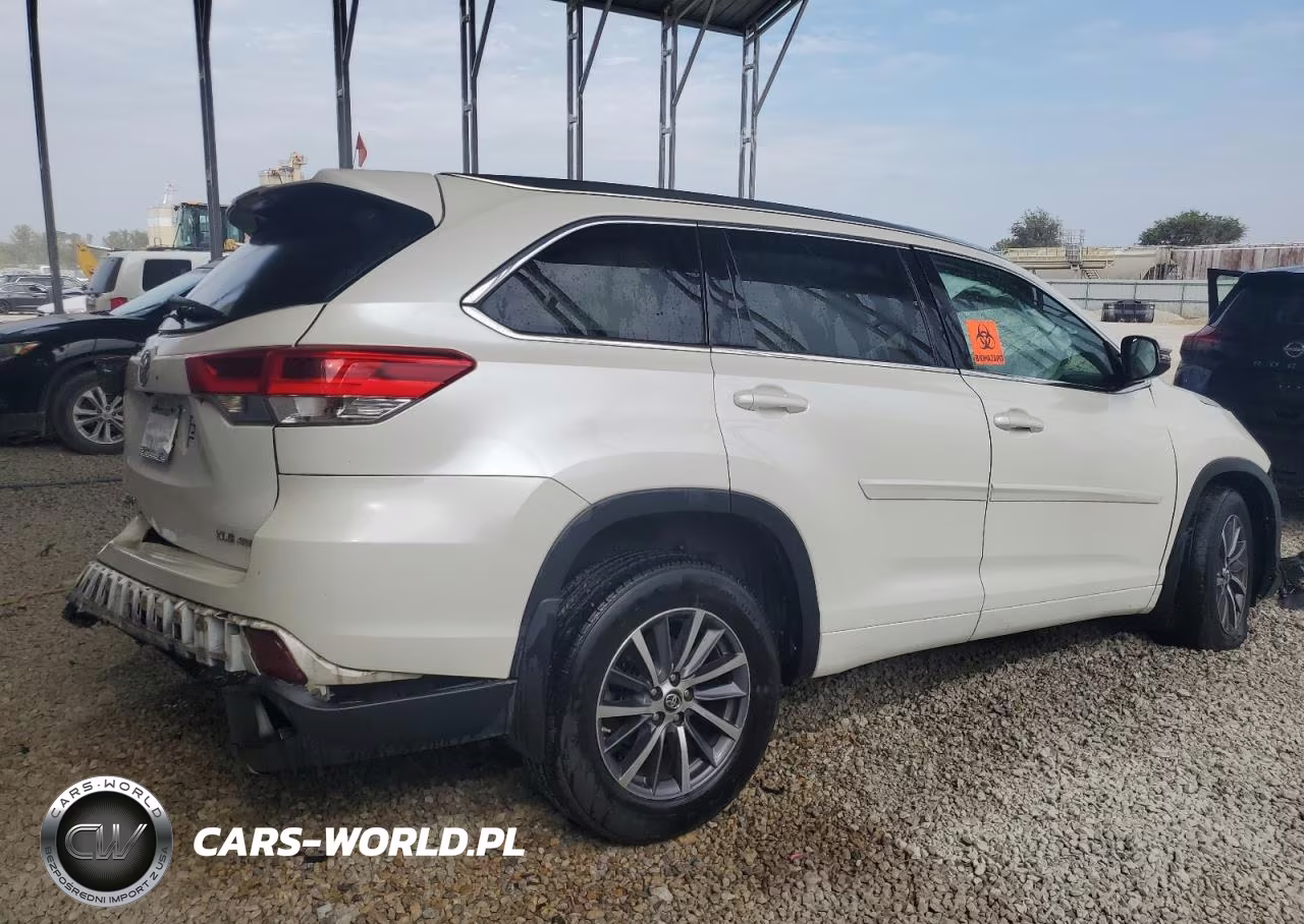 2017 Toyota Highlander Xle VIN:5TDJZRFHXHS430784 - 3