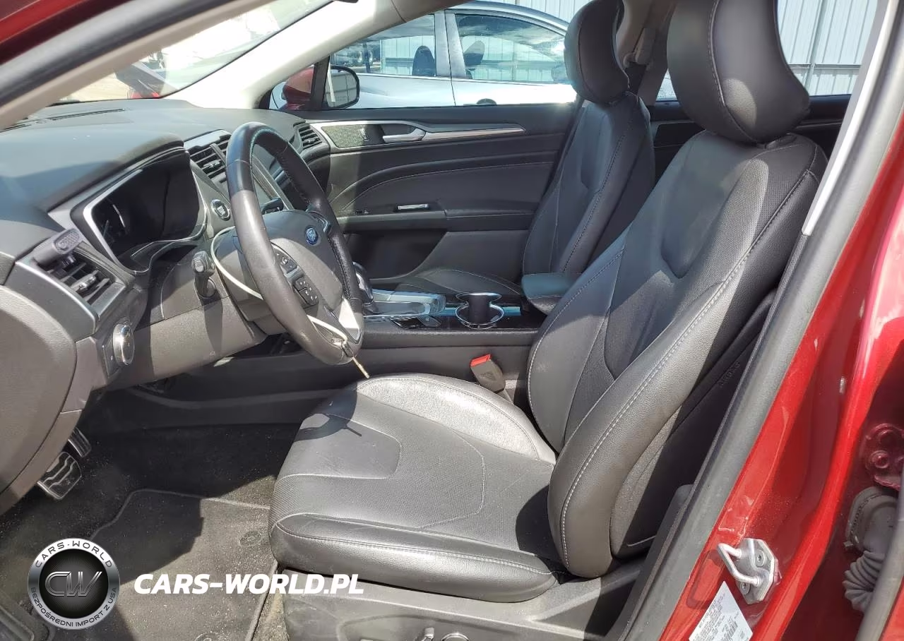 2016 Ford Fusion Titanium Phev VIN:3FA6P0SU1GR241913 - 7