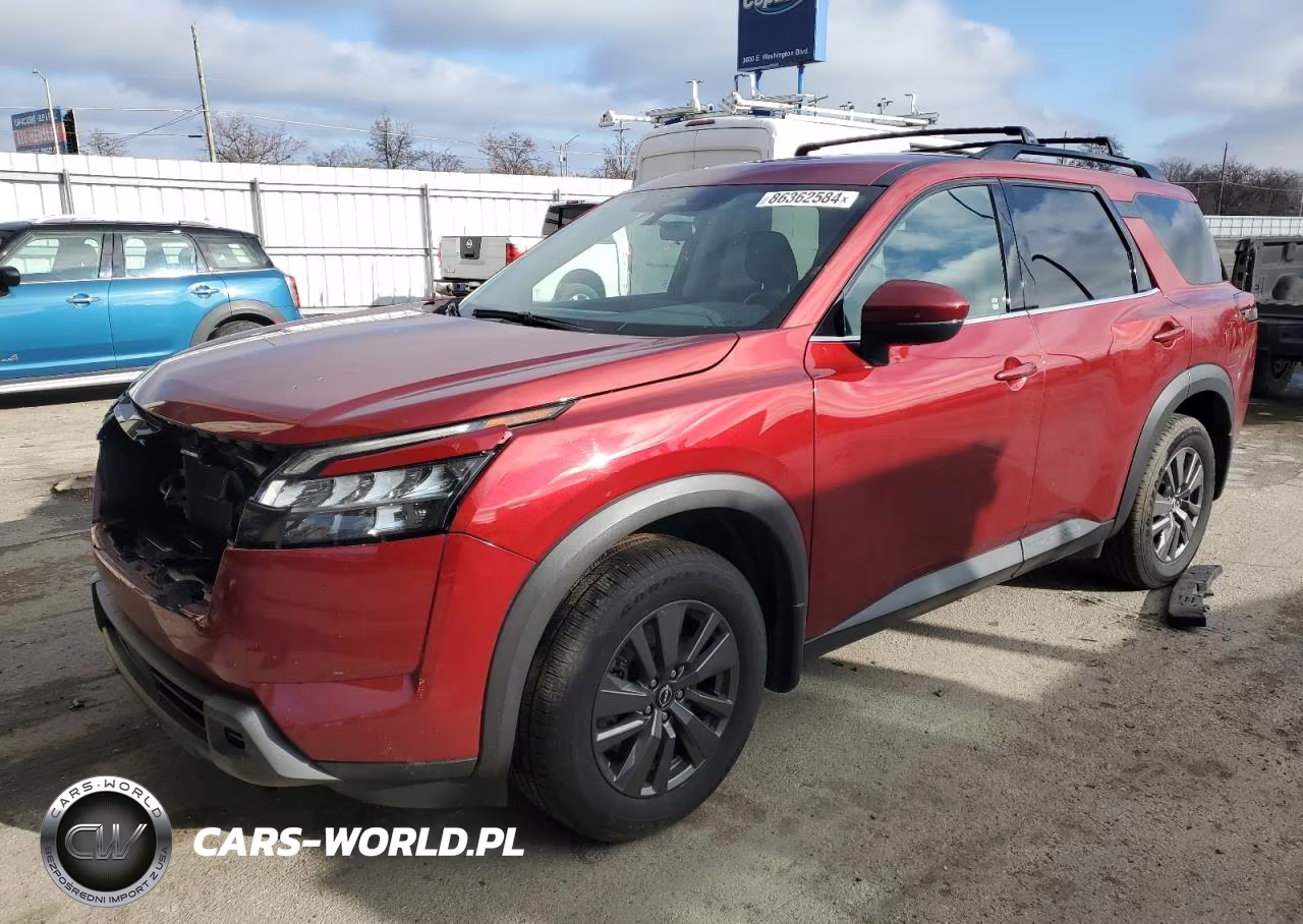 2022 Nissan Pathfinder Sv