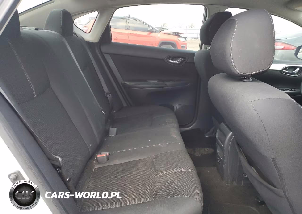 2017 Nissan Sentra S VIN:3N1AB7APXHY314746 - 10