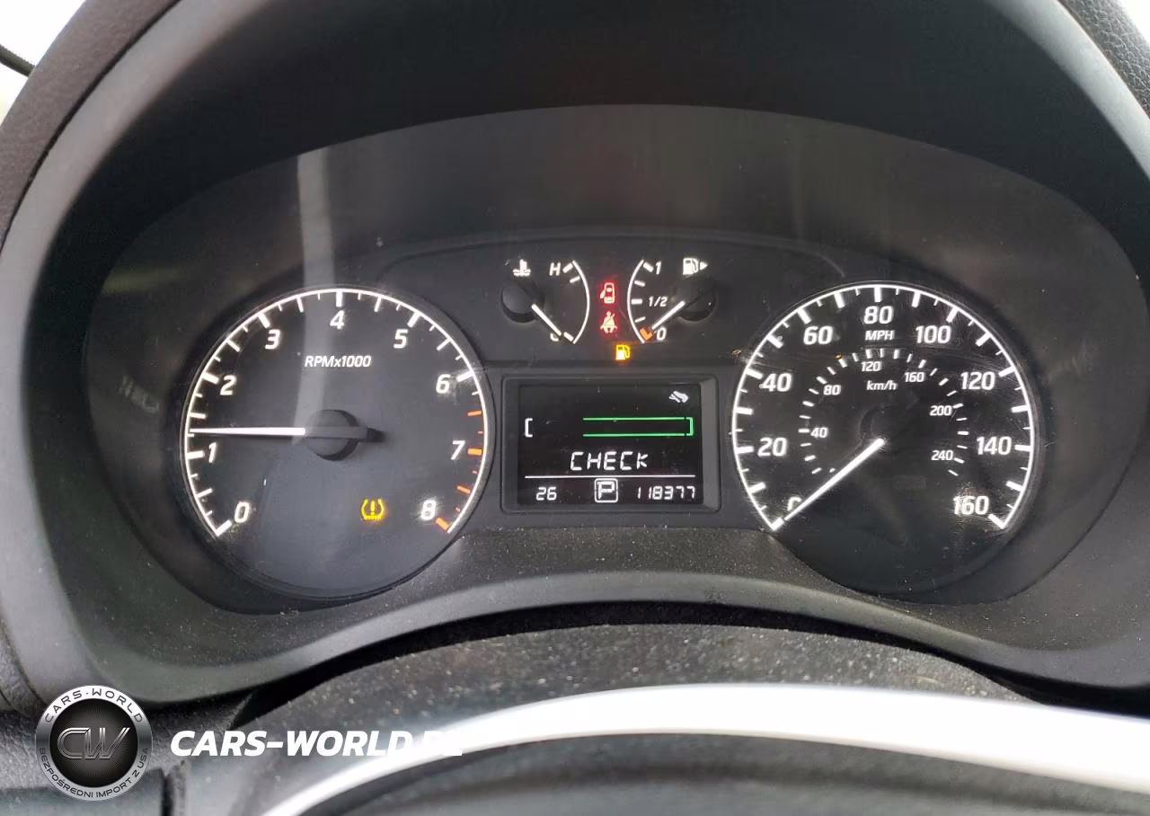 2017 Nissan Sentra S VIN:3N1AB7APXHY314746 - 9