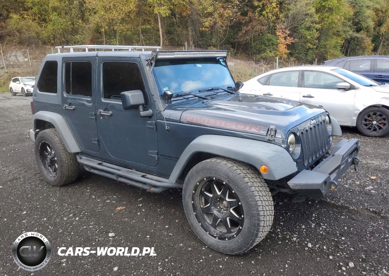 2016 Jeep Wrangler Unlimited Rubicon VIN:1C4BJWFG1GL198223 - 4