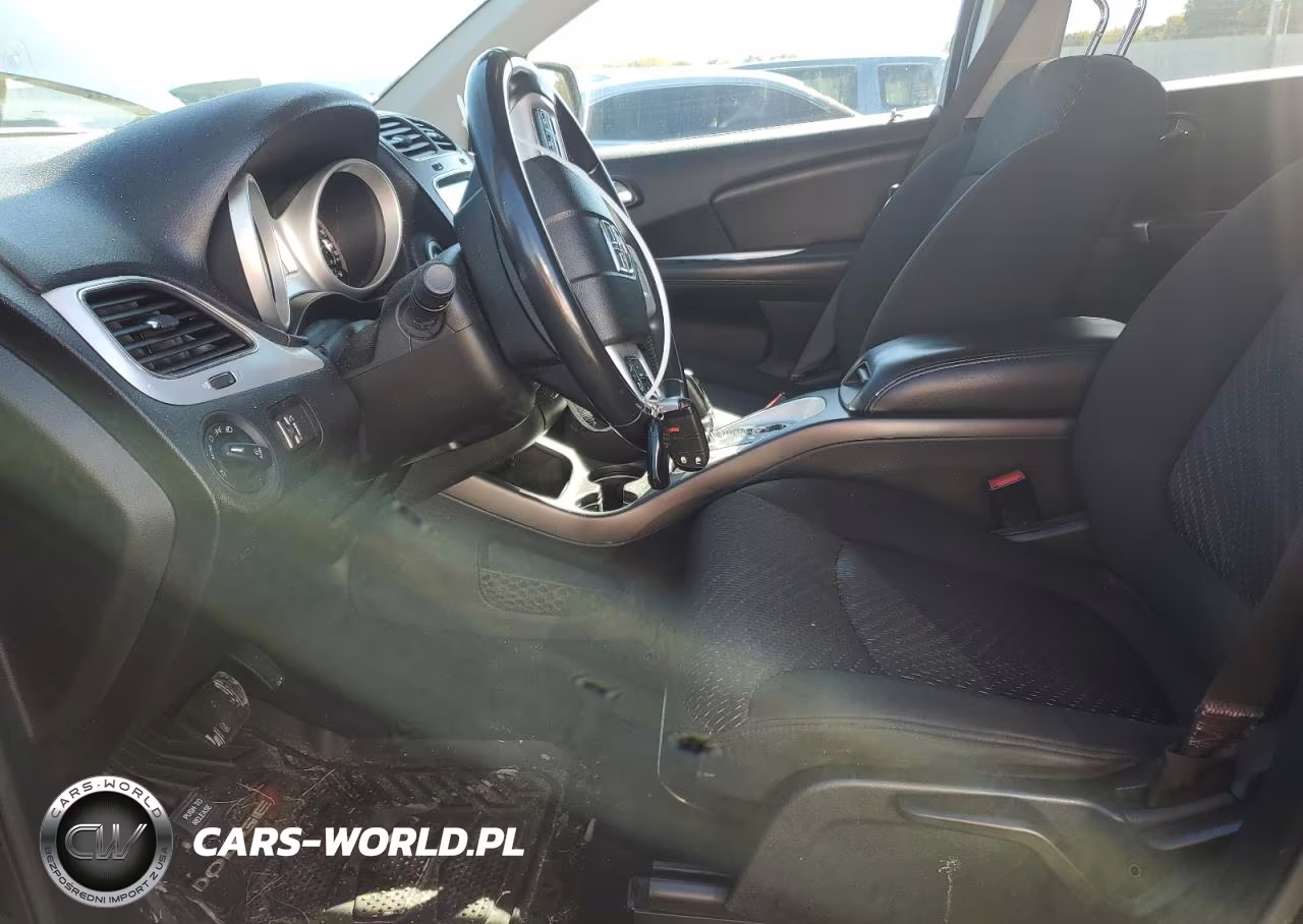 2019 Dodge Journey Se VIN:3C4PDCBB9KT852744 - 7