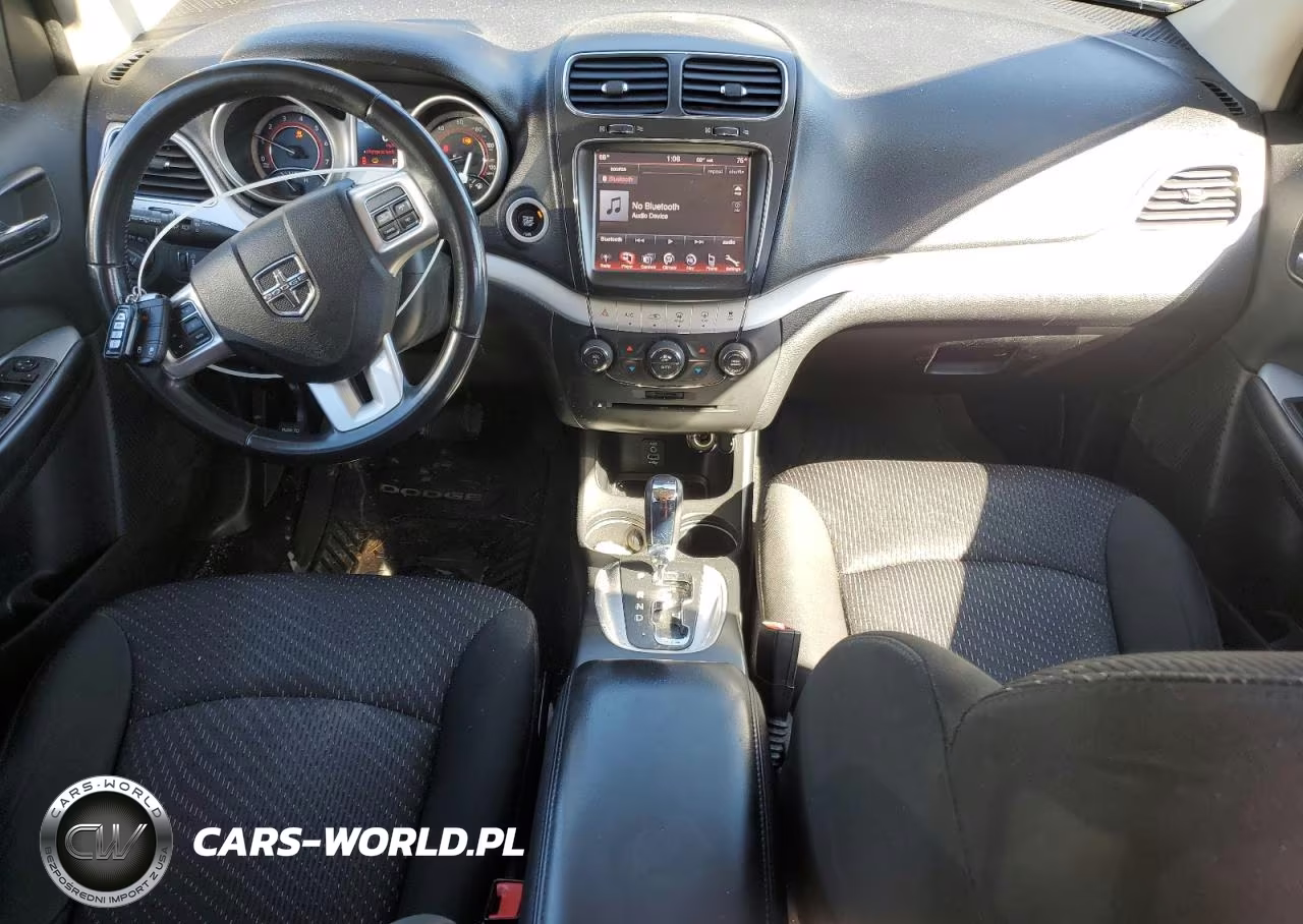 2019 Dodge Journey Se VIN:3C4PDCBB9KT852744 - 8