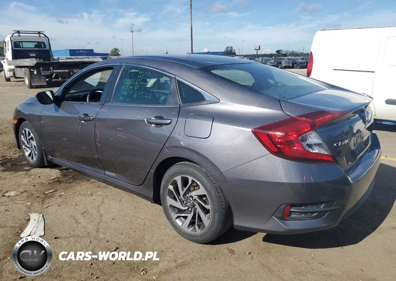 2017 Honda Civic Ex VIN:2HGFC2F82HH015988 - 2