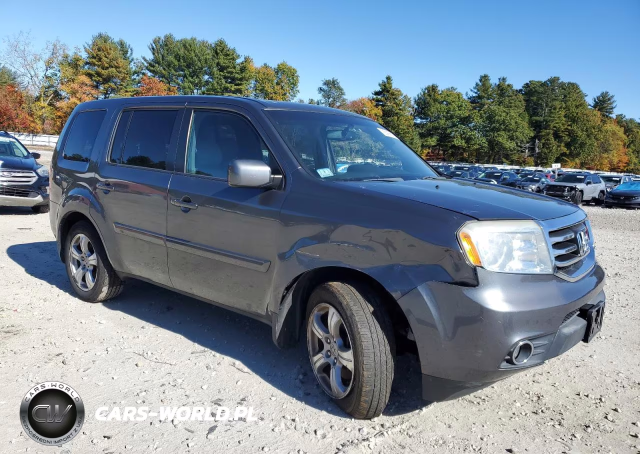 2012 Honda Pilot Exln VIN:5FNYF4H74CB086946 - 4