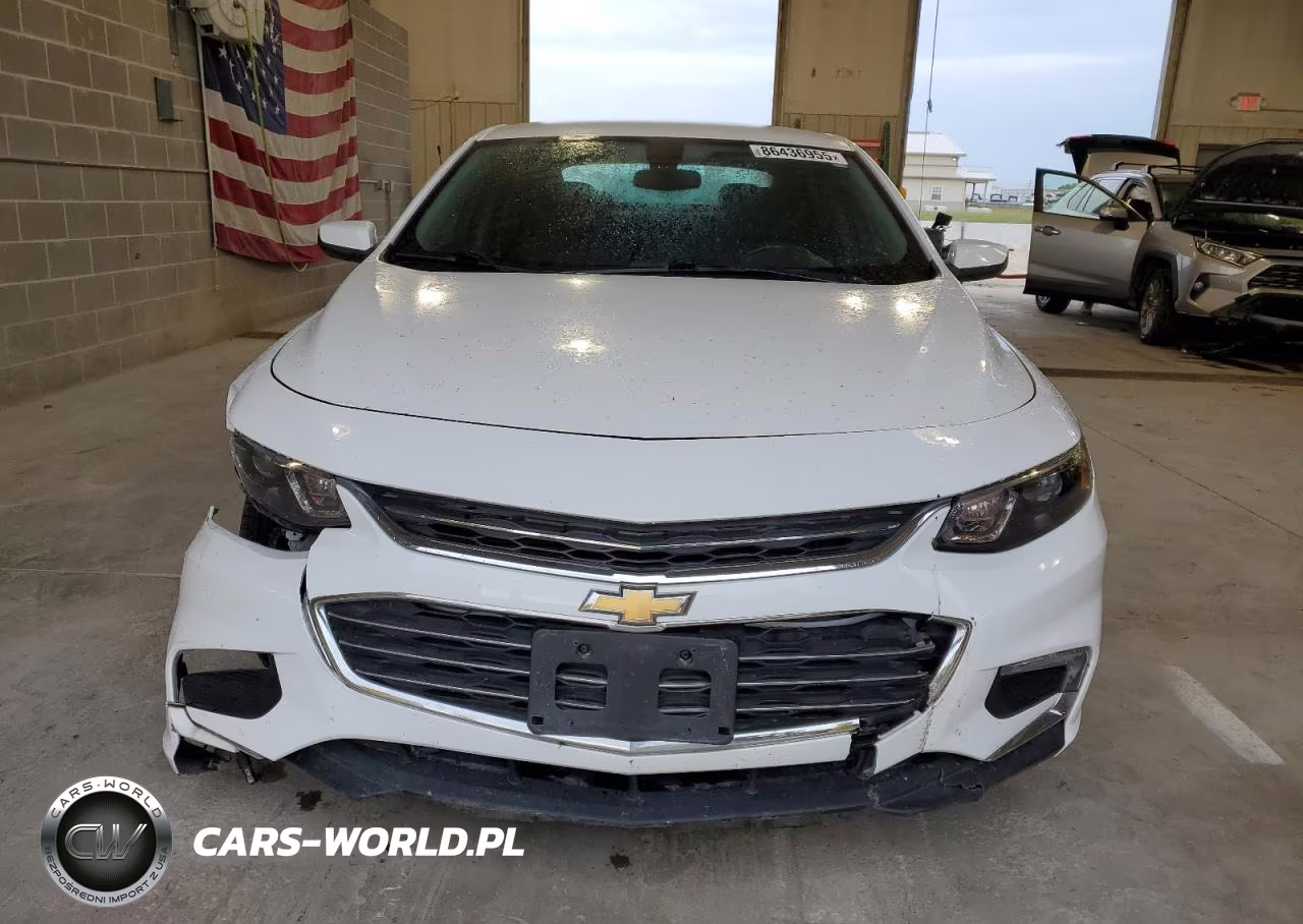 2018 Chevrolet Malibu Lt VIN:1G1ZD5ST2JF229206 - 5