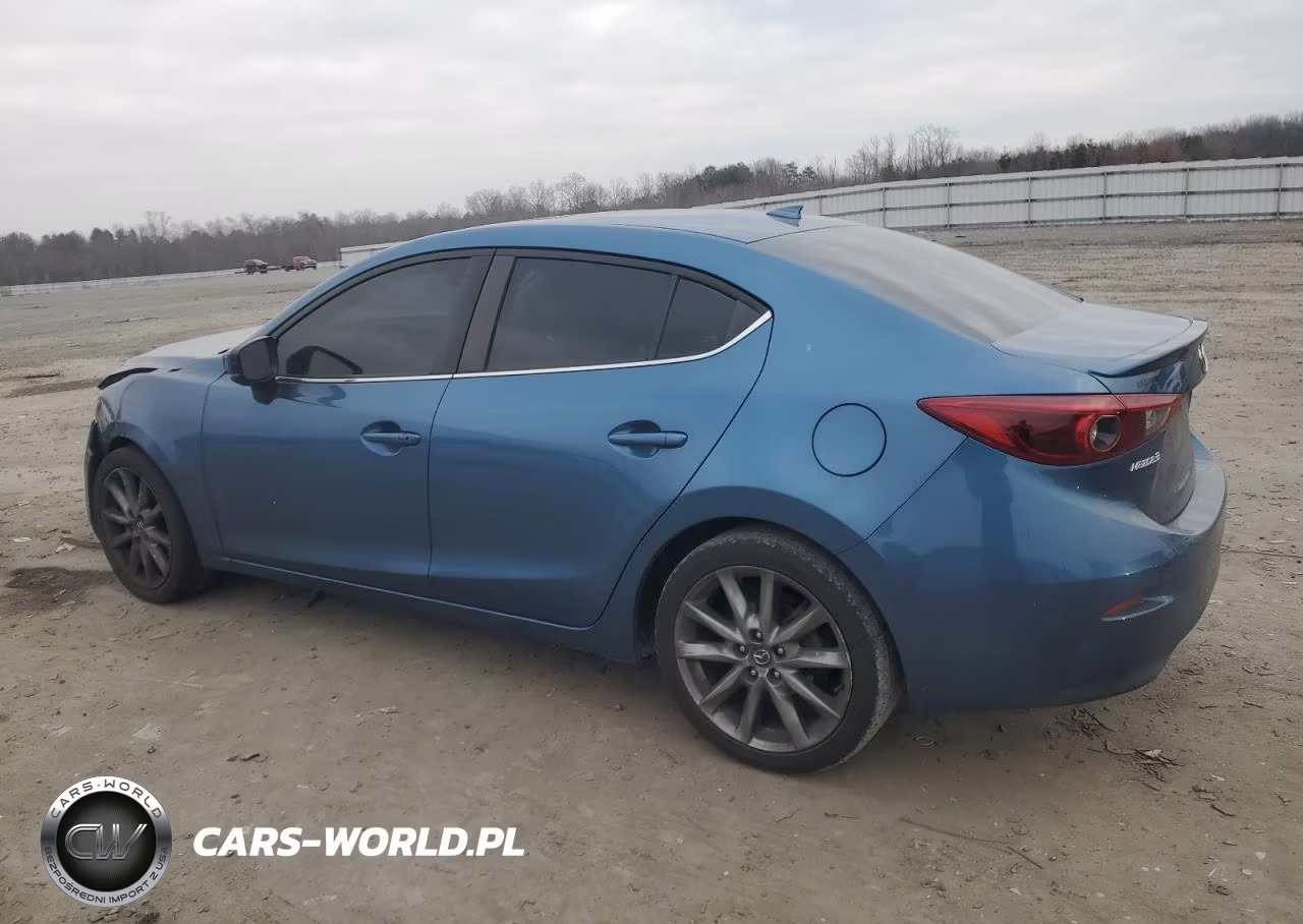 2018 Mazda 3 Grand Touring VIN:3MZBN1W30JM181128 - 2