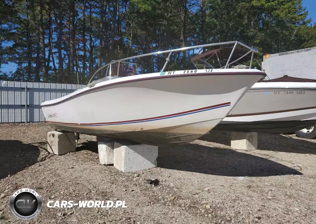 2002 Cape Craft Fishing Boats 2100 Center Console - Boat