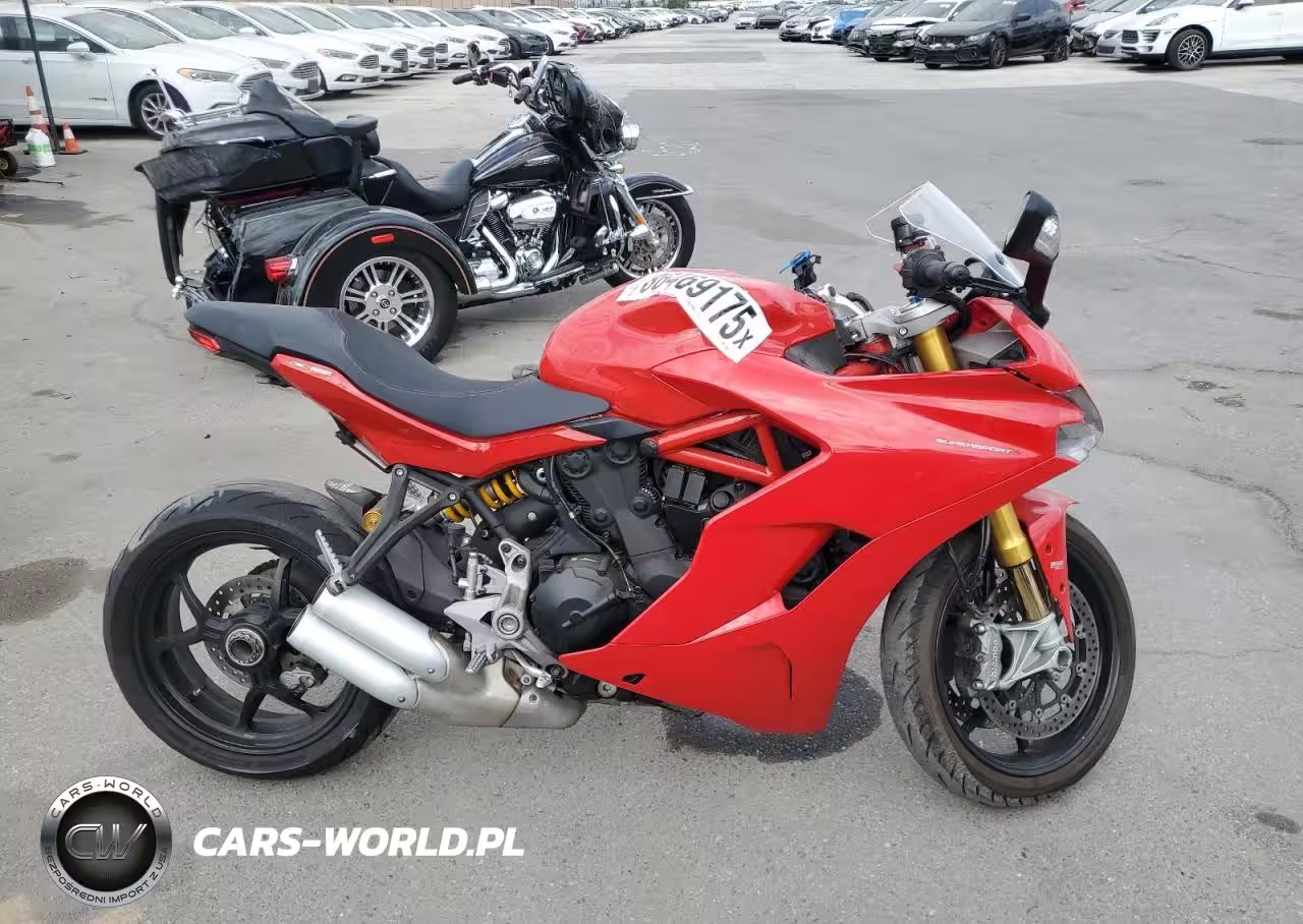 2018 Ducati Supersport