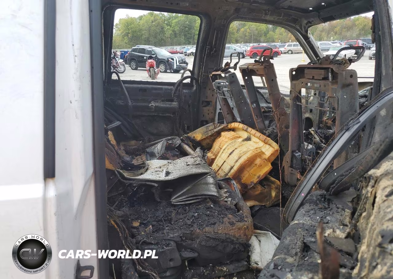 2012 Ford F250 Super Duty VIN:1FT7W2B63CEB49004 - 10