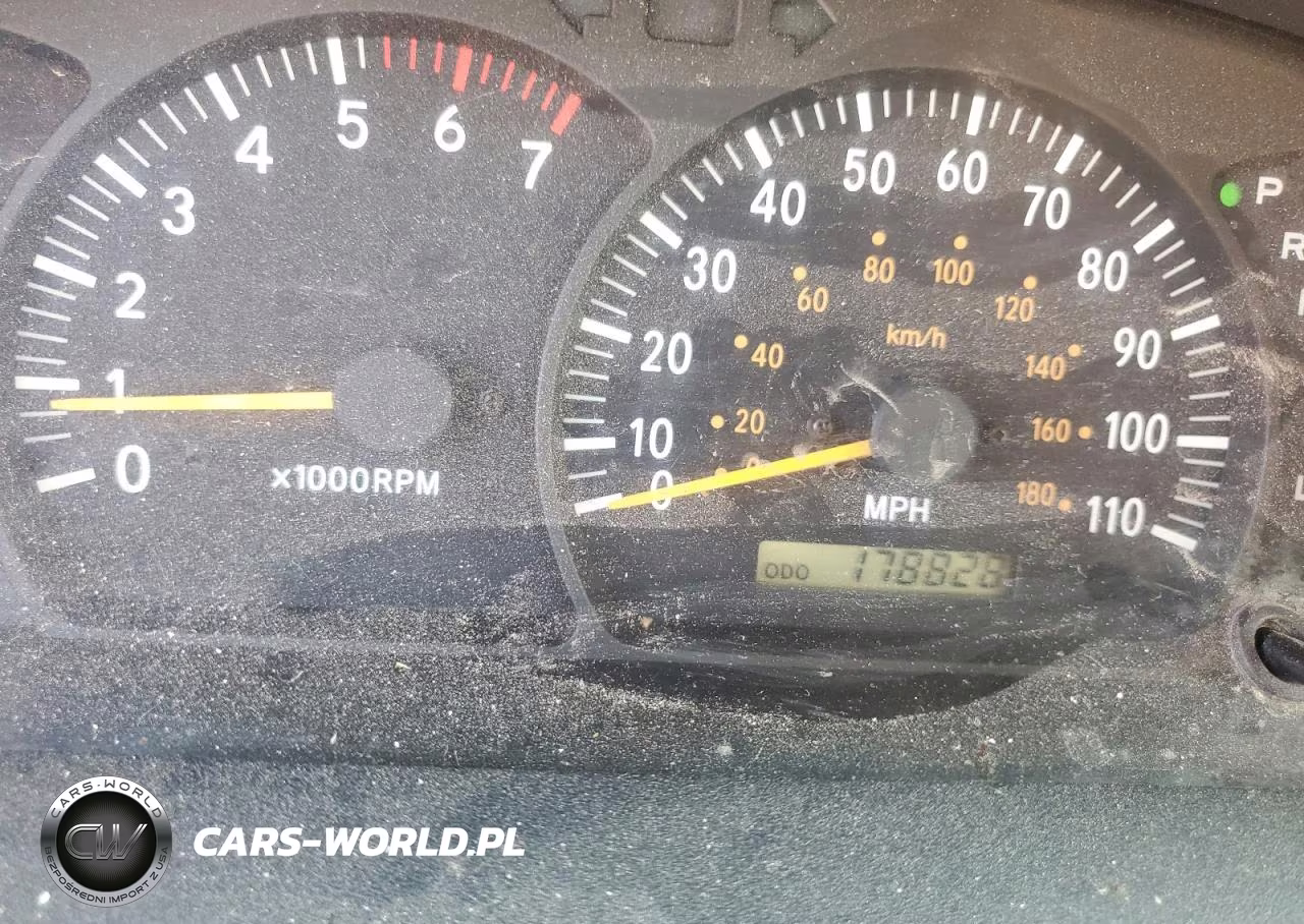 2001 Toyota Tundra Access Cab Limited VIN:5TBBT48181S216495 - 9