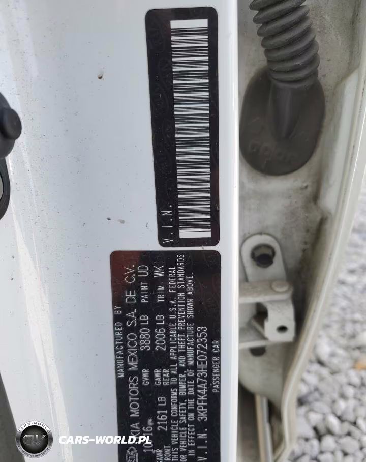 2017 Kia Forte Lx VIN:3KPFK4A73HE072353 - 12
