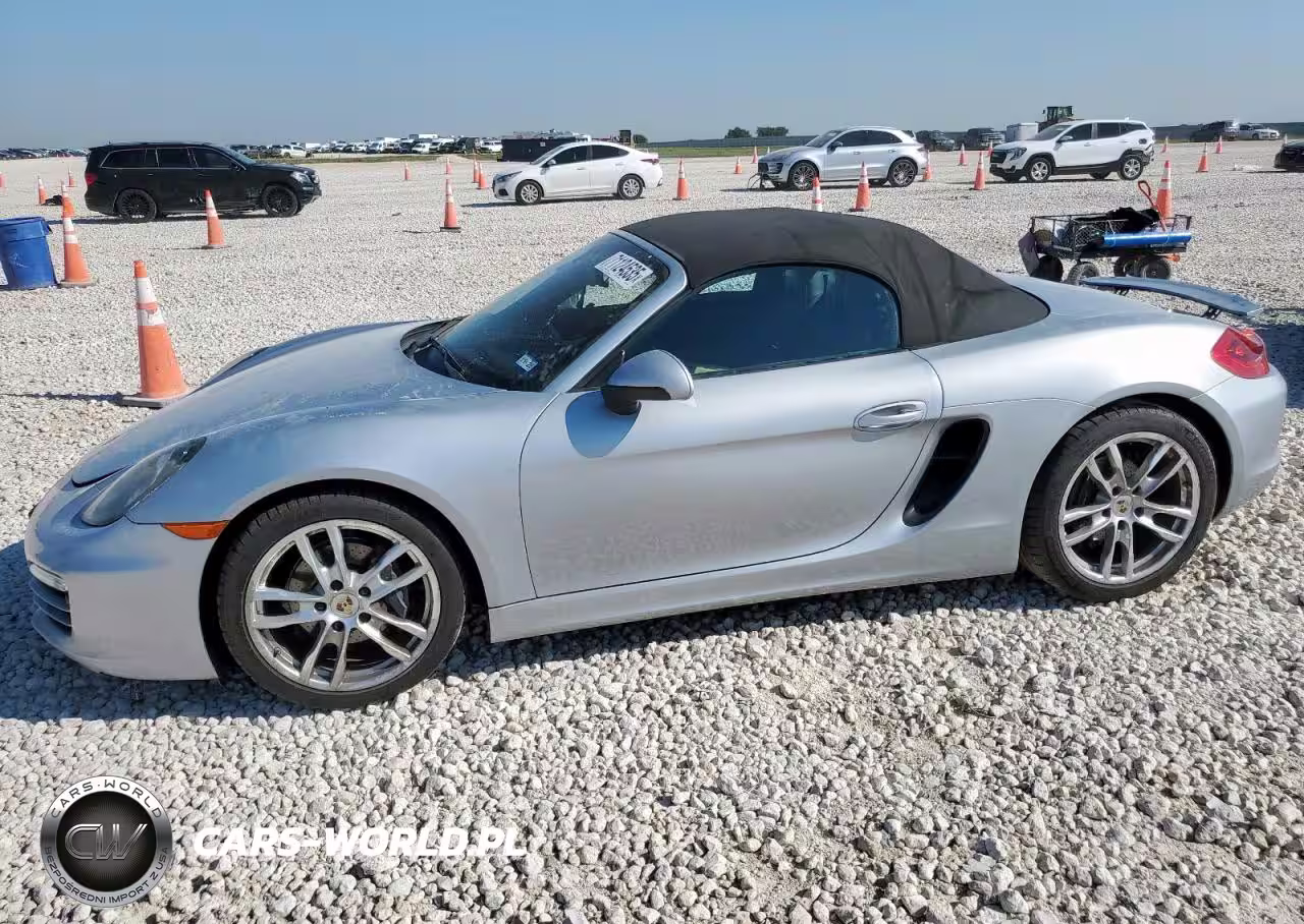 PORSCHE