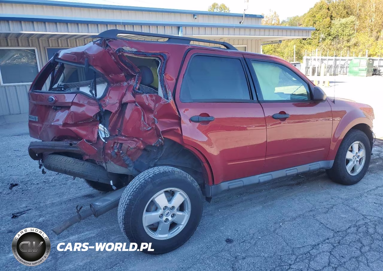 2009 Ford Escape Xlt VIN:1FMCU93G39KC60131 - 3