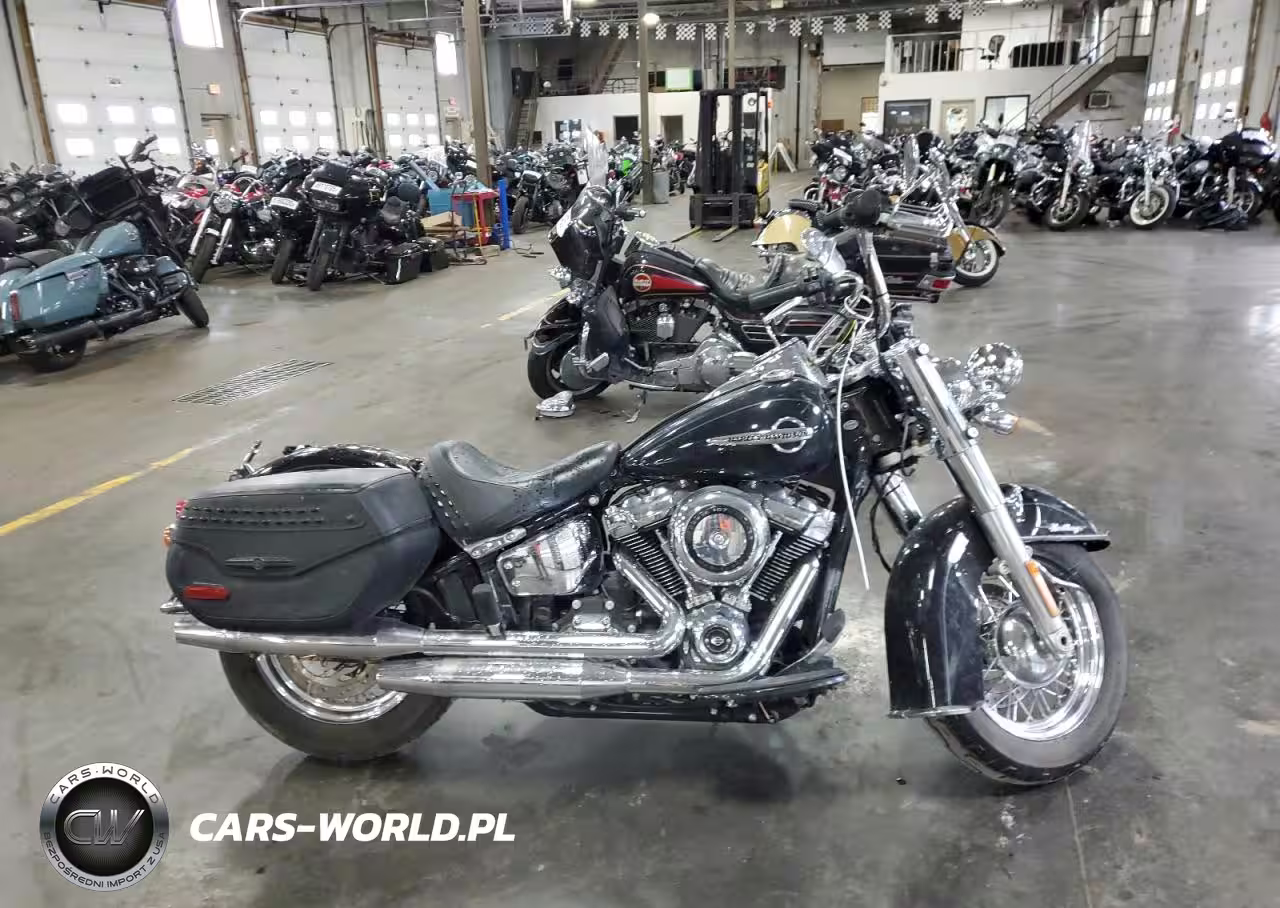 2020 Harley-Davidson Flhc