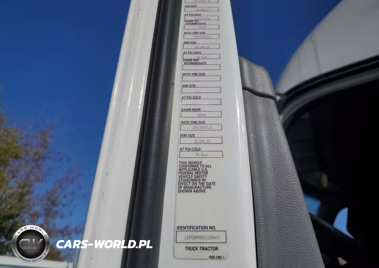 2019 Kenworth T680 Semi Truck VIN:1XKYD49X0KJ284407 - 10