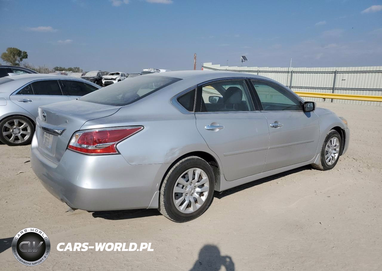 2015 Niss Altima 2.5 S VIN:1N4AL3APXFC195143 - 3