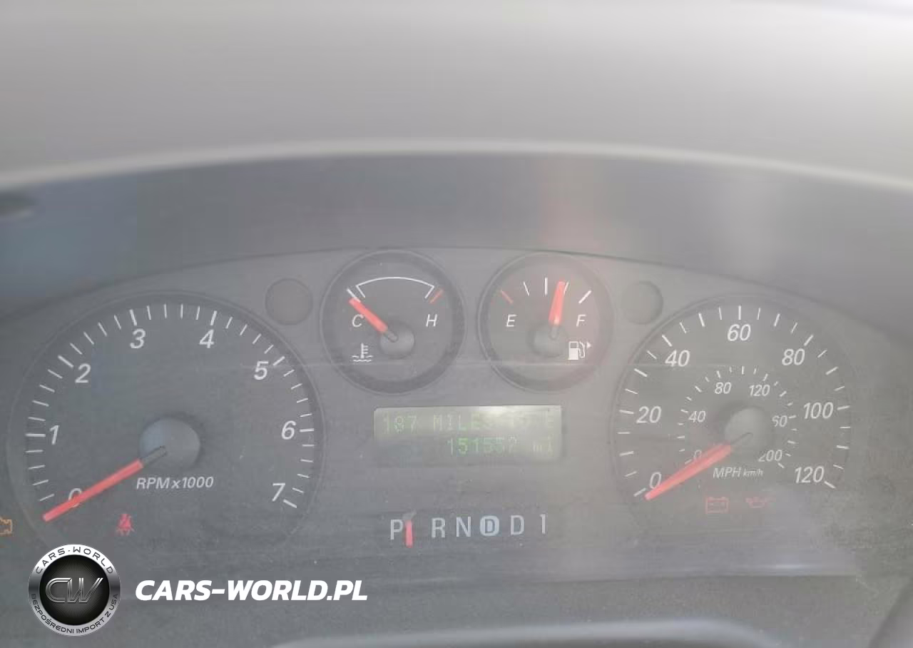 2004 Ford Taurus Se VIN:1FAFP53U74A152140 - 9