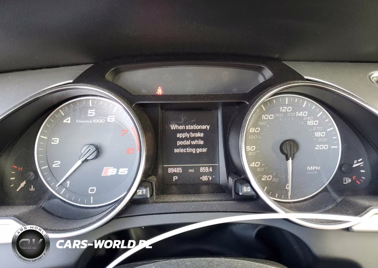 2012 Audi S5 Prestige VIN:WAUVVAFR7CA001788 - 9