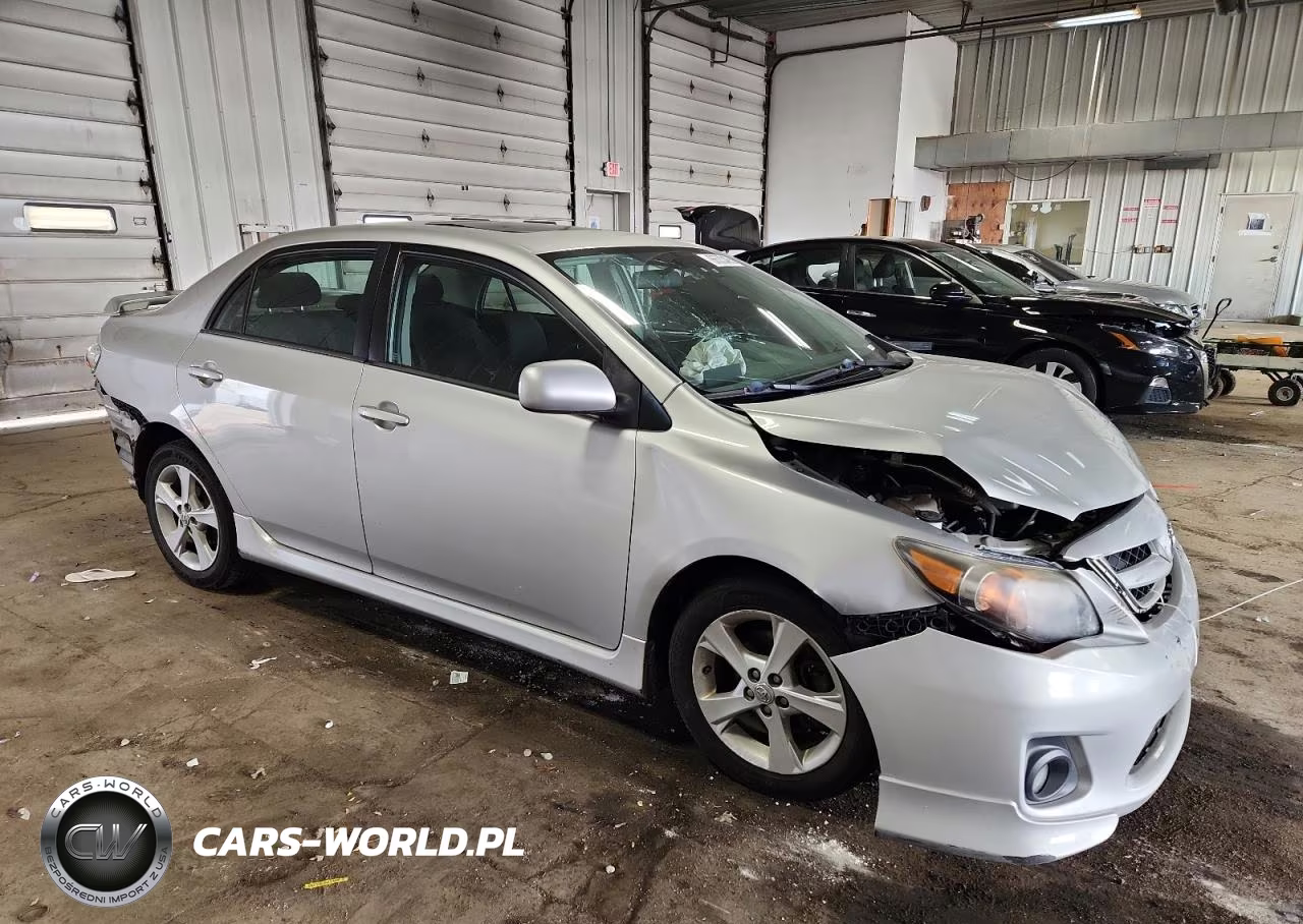2012 Toyota Corolla Base VIN:2T1BU4EE8CC828302 - 4