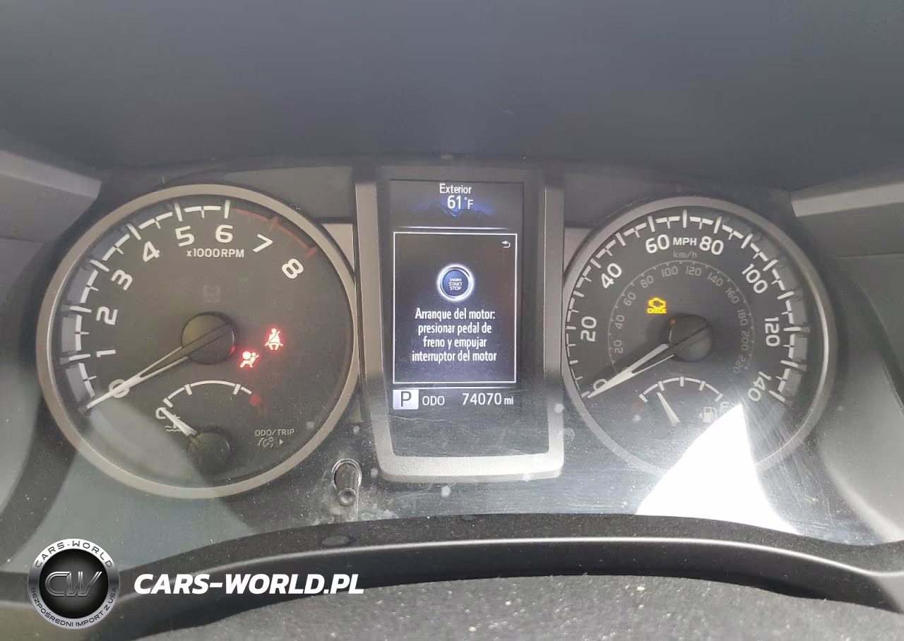 2017 Toyota Tacoma Double Cab VIN:3TMBZ5DNXHM010013 - 9