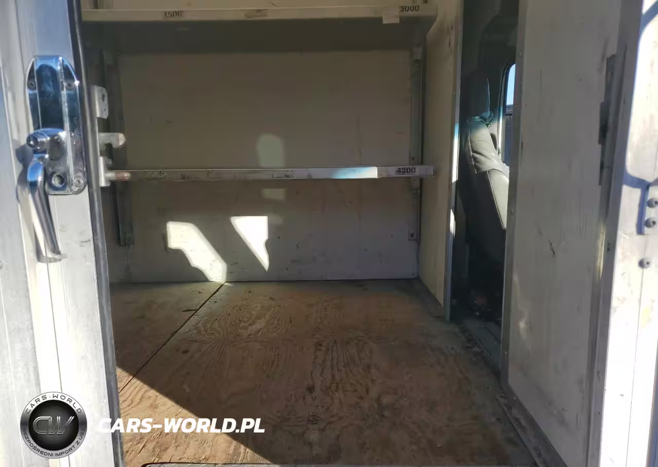 2021 Ford E-350 Delivery Truck VIN:1FDWE3FK4MDC25120 - 6