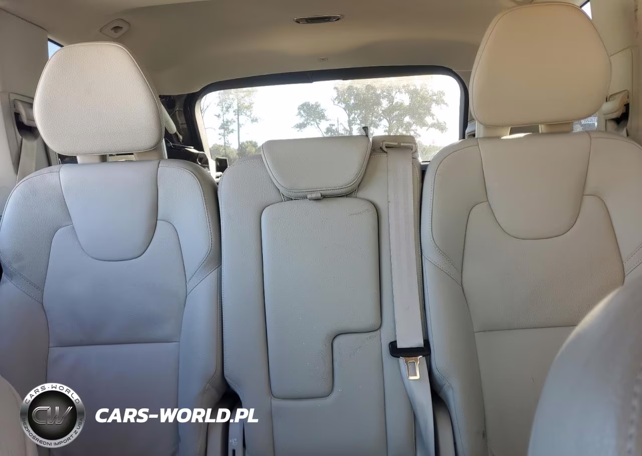 2022 Volvo Xc90 T5 Momentum VIN:YV4102CK7N1831359 - 10