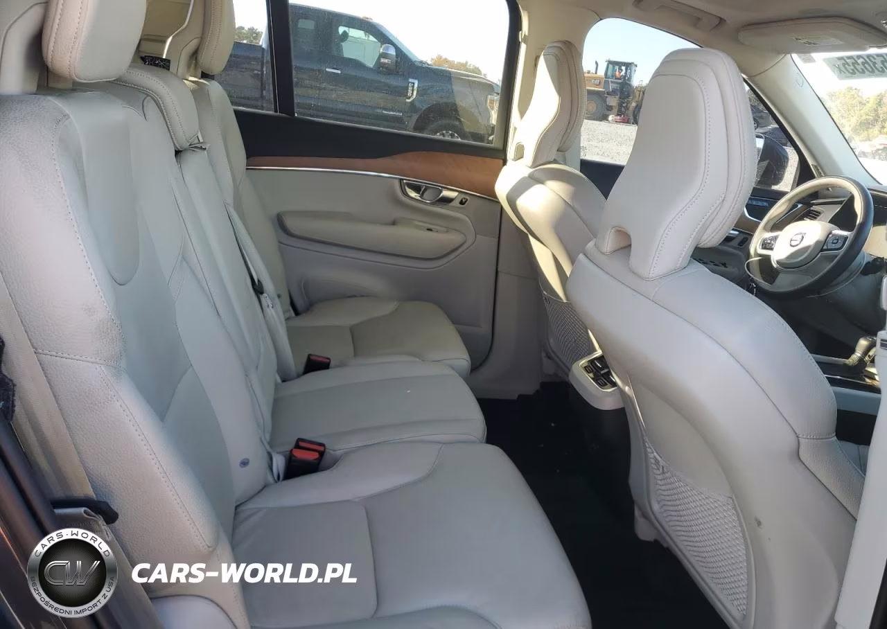 2022 Volvo Xc90 T5 Momentum VIN:YV4102CK7N1831359 - 11