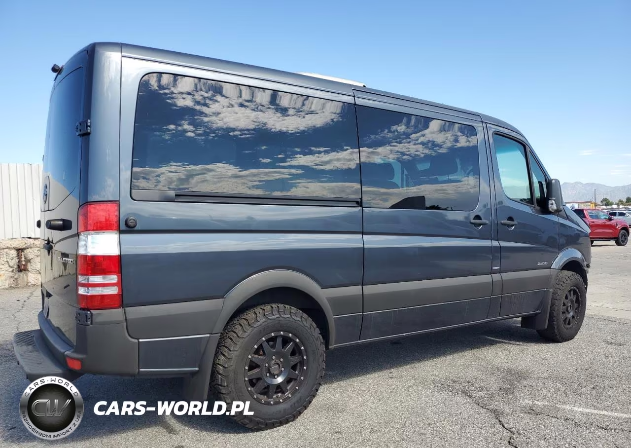 2014 Mercedes Benz Sprinter Delivery Van VIN:WDZPE7DC2E5904052 - 4