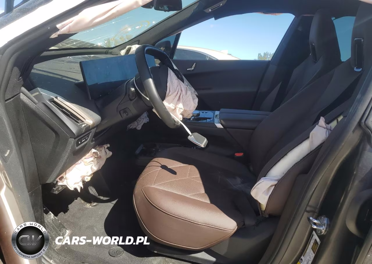 2024 BMW Ix xDrive50 VIN:WB523CF04RCN46056 - 7