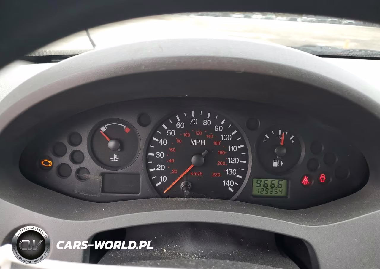 2005 Ford Focus Zx4 VIN:1FAFP34N25W202670 - 9
