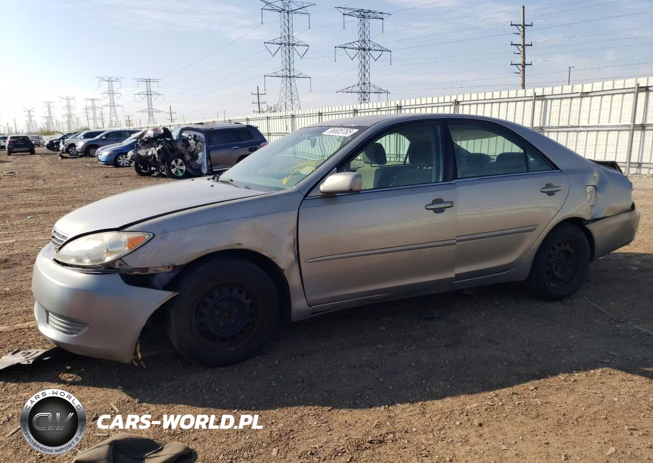 2005 Toyota Camry Le
