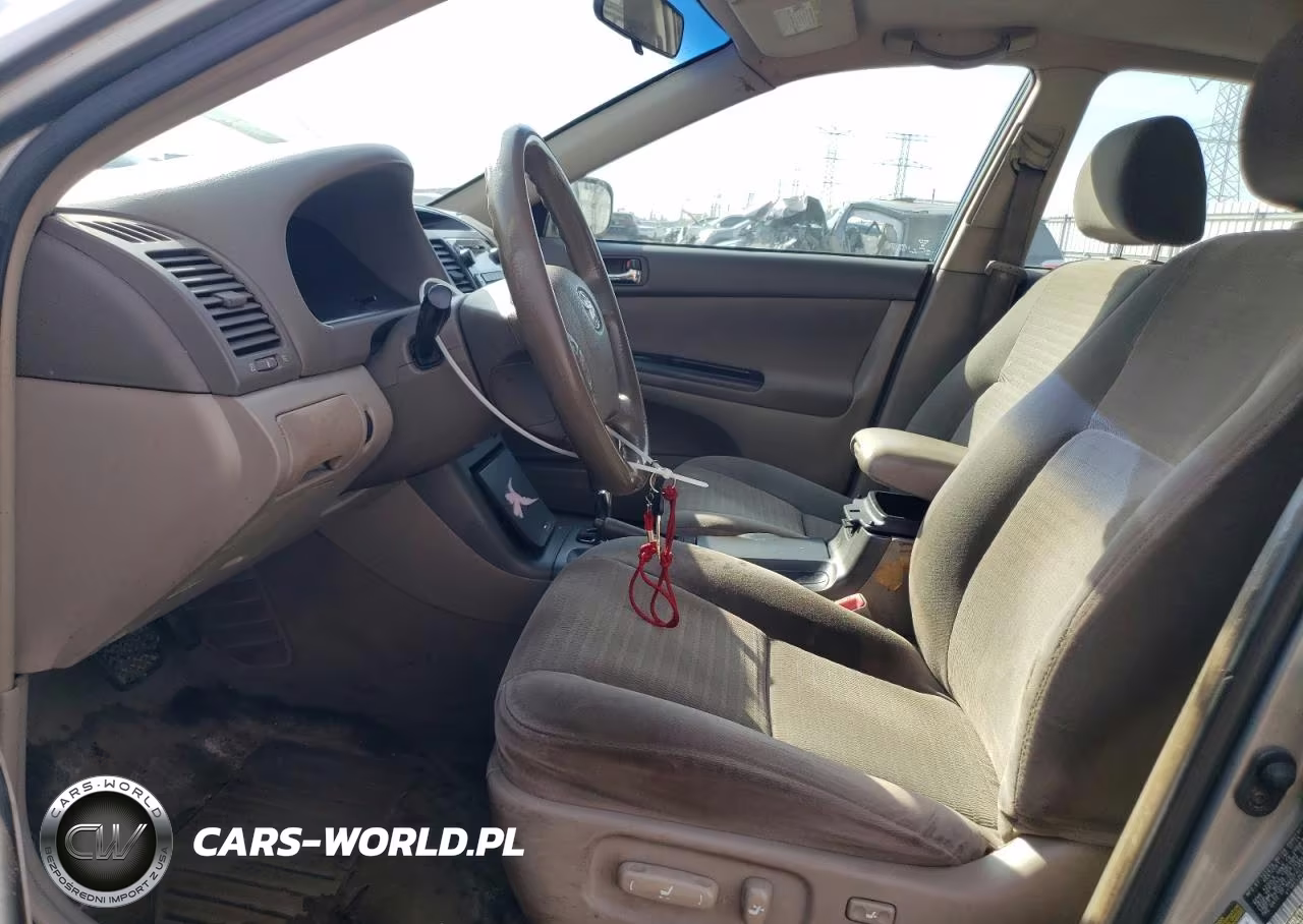 2005 Toyota Camry Le VIN:4T1BE32K05U946704 - 7