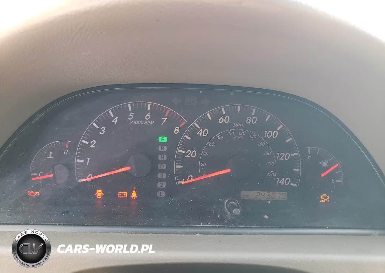 2005 Toyota Camry Le VIN:4T1BE32K05U946704 - 9