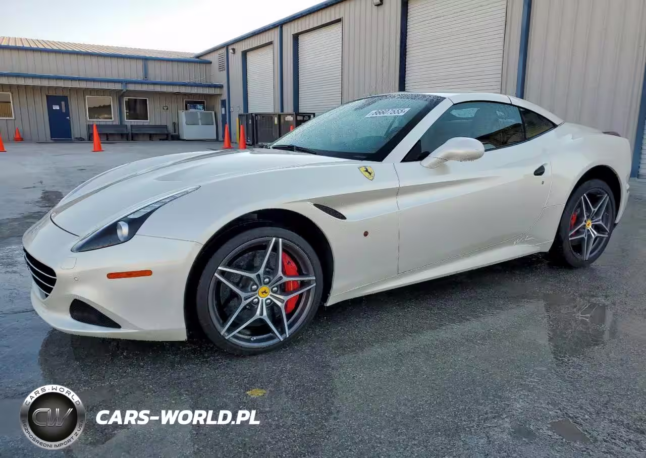 2016 Ferrari California T