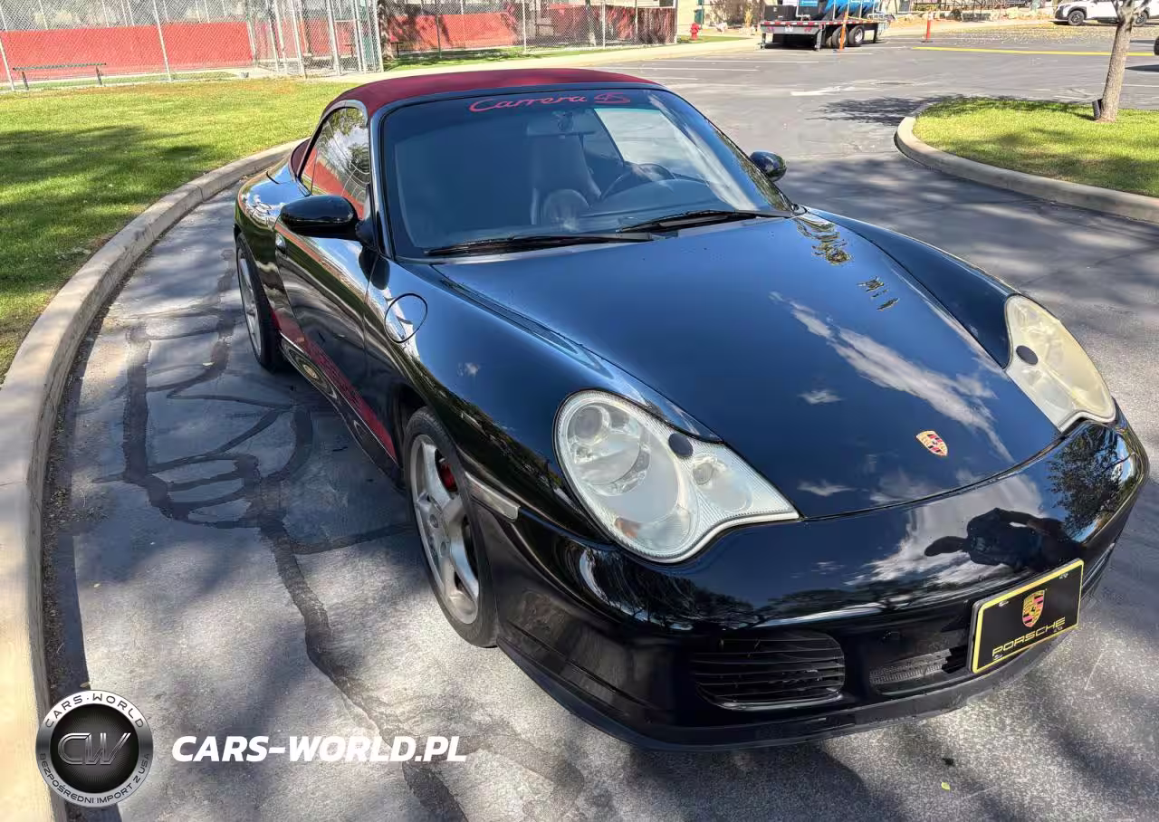 PORSCHE