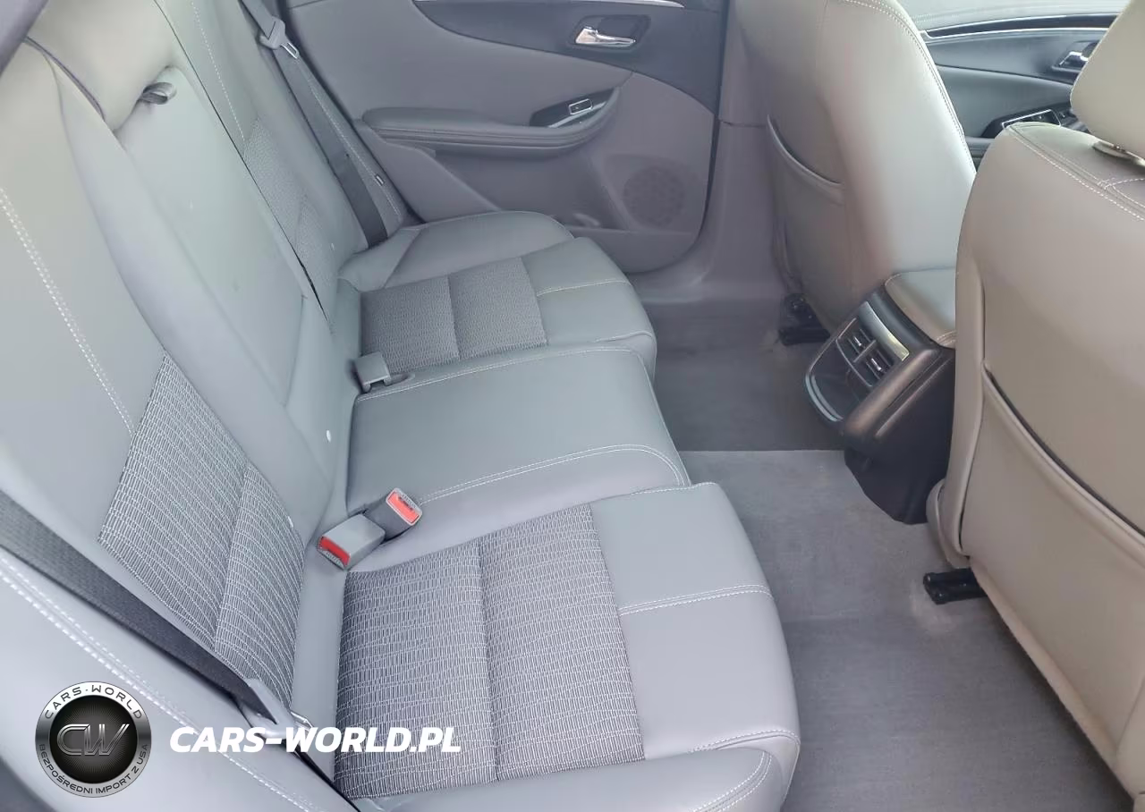 2019 Chevrolet Impala Lt VIN:1G11Z5S35KU104132 - 10