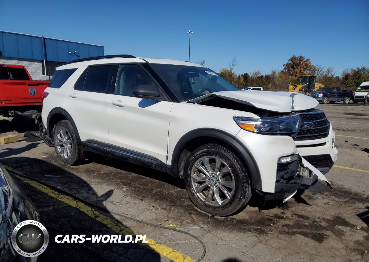 2022 Ford Explorer Xlt VIN:1FMSK8DHXNGC21276 - 4