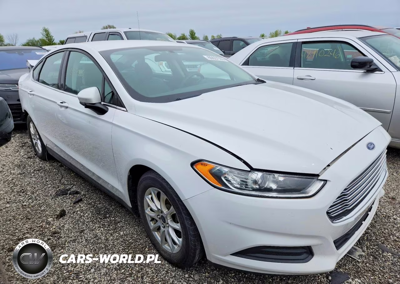 2016 Ford Fusion S VIN:3FA6P0G79GR111347 - 4