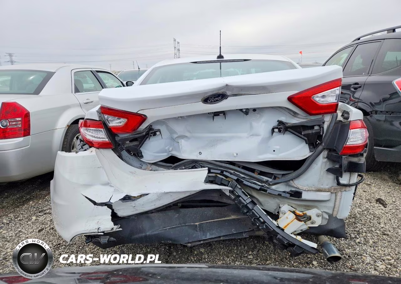 2016 Ford Fusion S VIN:3FA6P0G79GR111347 - 6